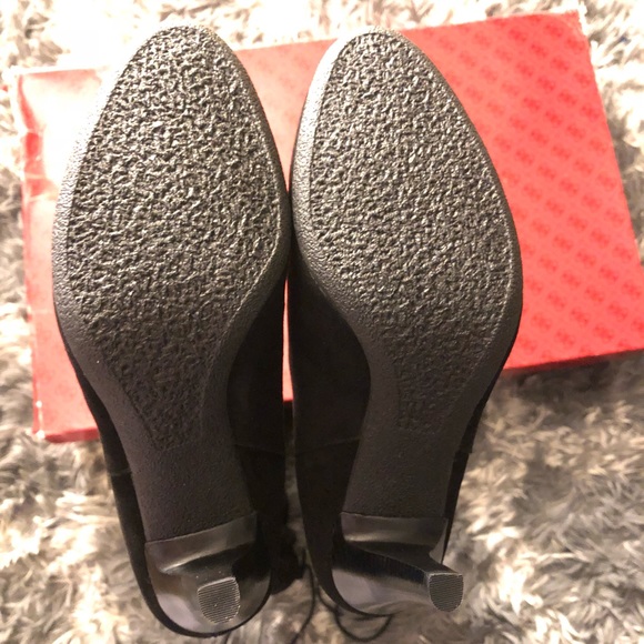 Guess by Marciano TALL KNEE Boots Black Suede 8 8M - Picture 6 of 8